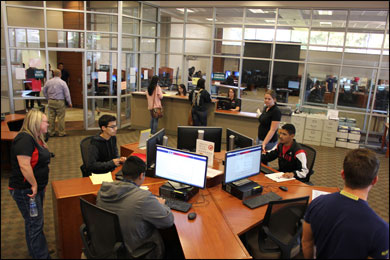 Porterville College students using systemwide technology resources; image courtesy of California Community Colleges Chancellor's Office